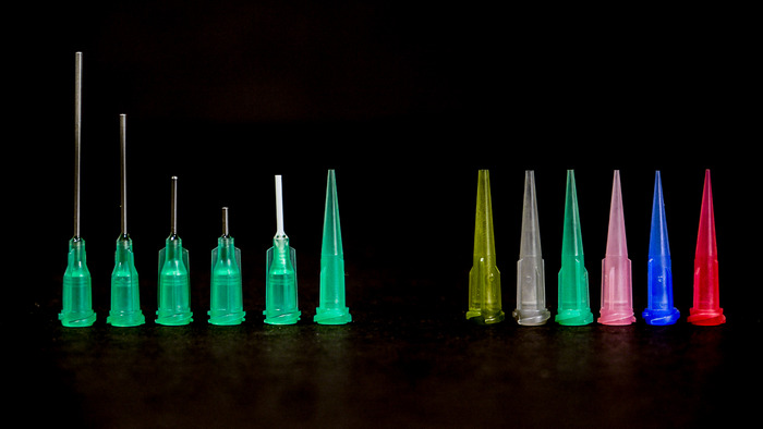 A wide variety of tip designs and diameters available to suit your paste printing needs