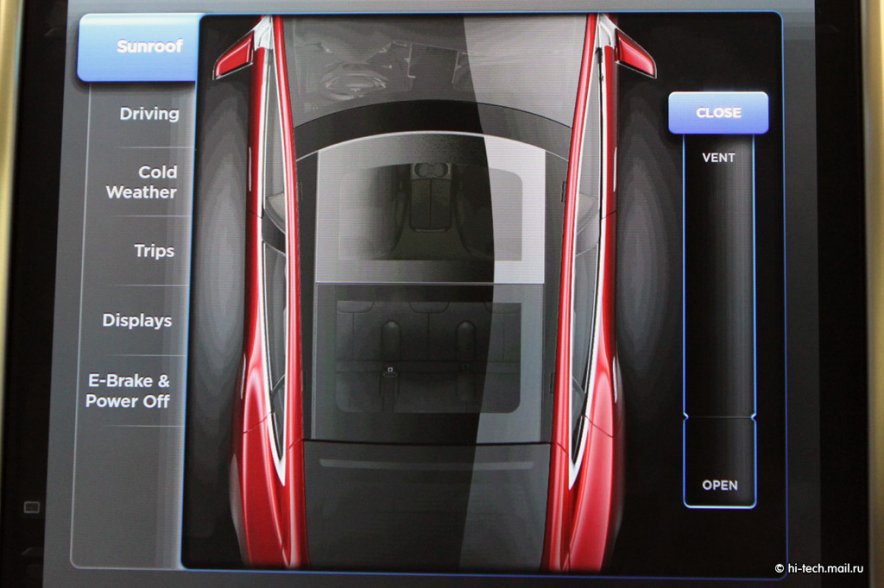 Обзор бортовой системы в Tesla