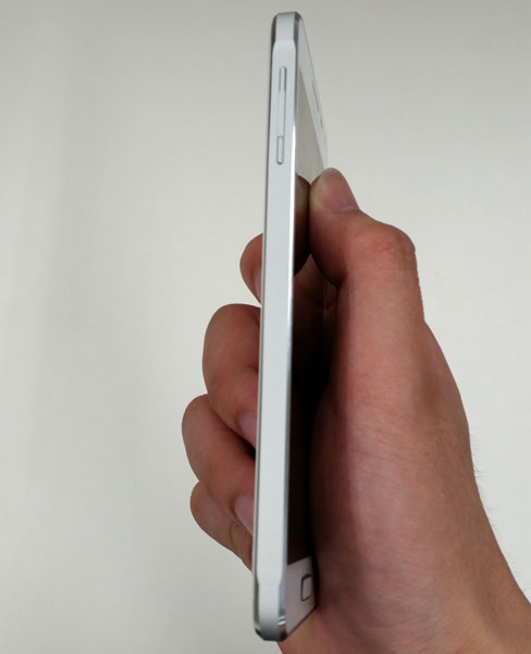 Анонс смартфона Samsung Galaxy Alpha ожидается 13 августа