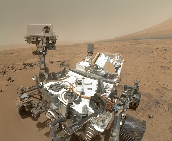 Марсоход Curiosity прибыл к главной цели своей миссии — горе Шарп