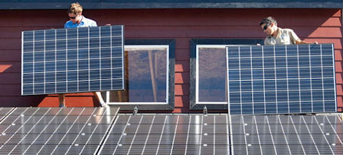 Солнечная энергия обходится дороже других источников энергии