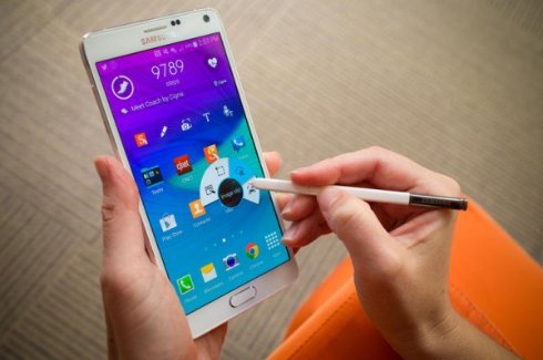 Samsung Galaxy Note 4 отобрал лидерство у Apple