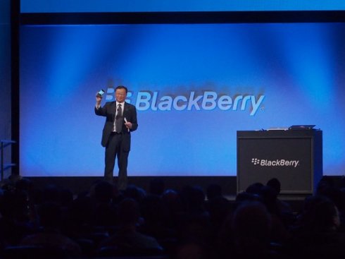 Презентация смартфона Classic с QWERTY клавиатурой от BlackBerry