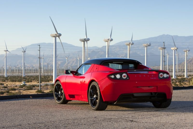 Tesla Roadster теперь может проехать в два раза большее расстояние без подзарядки - 1