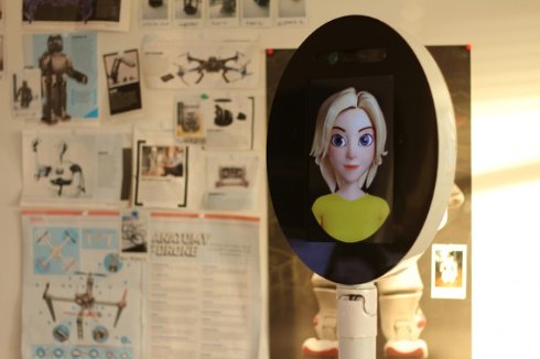 Personal Robot — первого в мире персонального робота с искусственным интеллектом