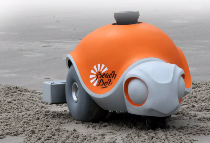 В Disney создали робота, умеющего рисовать картинки на песке - 1