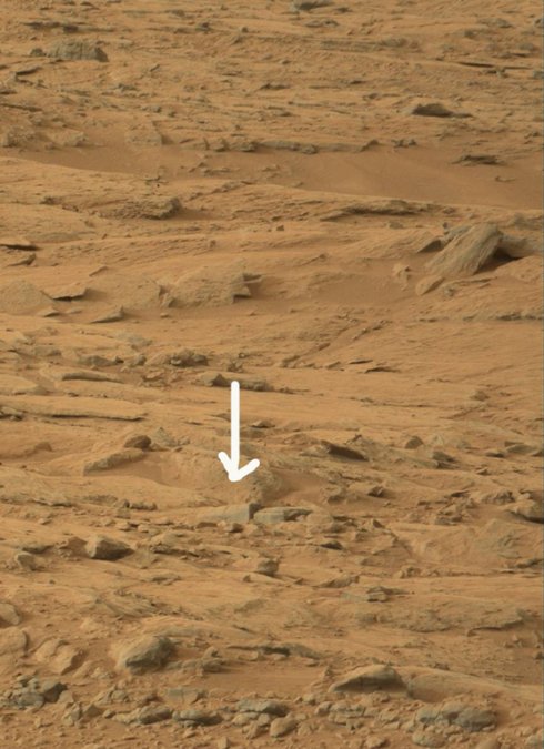 На Марсе обнаружили каменное кладбище: плиты и кресты
