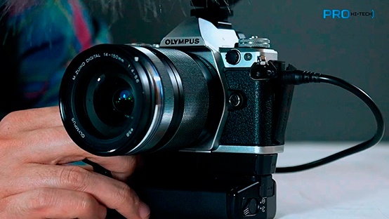 Olympus представила камеру с уклоном в съемку видео и возможностью делать снимки до 64 Мпикс - 1