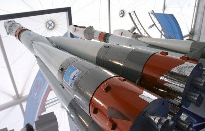 Роскосмос рассмотрит проекты сверхтяжёлой ракеты - 1