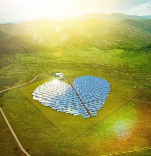 Французы строят солнечную электростанцию в форме сердца