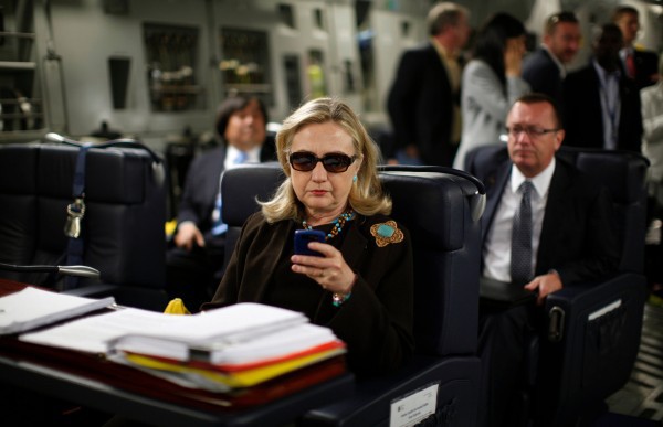 У Хиллари Клинтон был собственный почтовый сервер - 1