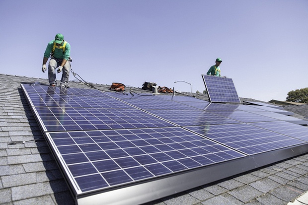 SolarCity строит собственные мини-энергосистемы с аккумуляторами Tesla - 1