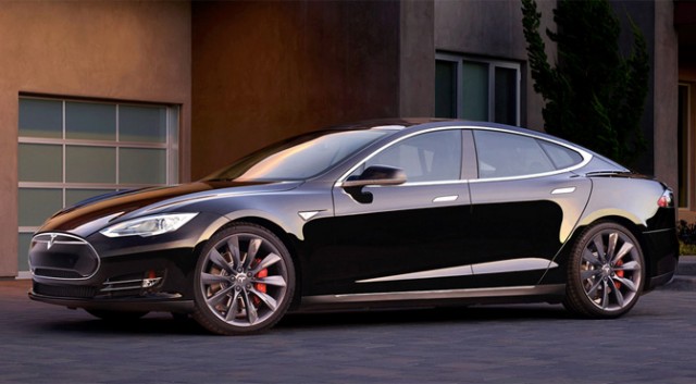 Tesla представила седан Model S 70D за $75 000 - 1