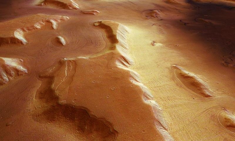 Поверхность Марса может быть покрыта гигантскими ледниками - 3