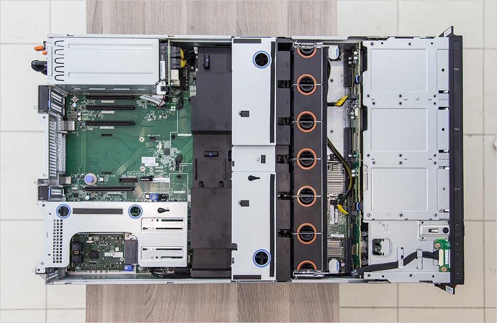 ThinkServer RD650: анатомия сервера нового поколения от Lenovo - 10