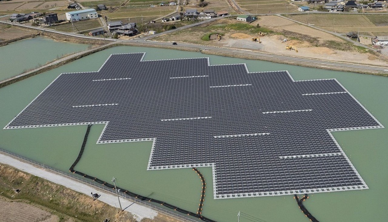 Японцы завершили строительство крупнейшей в мире плавучей солнечной электростанции - 2