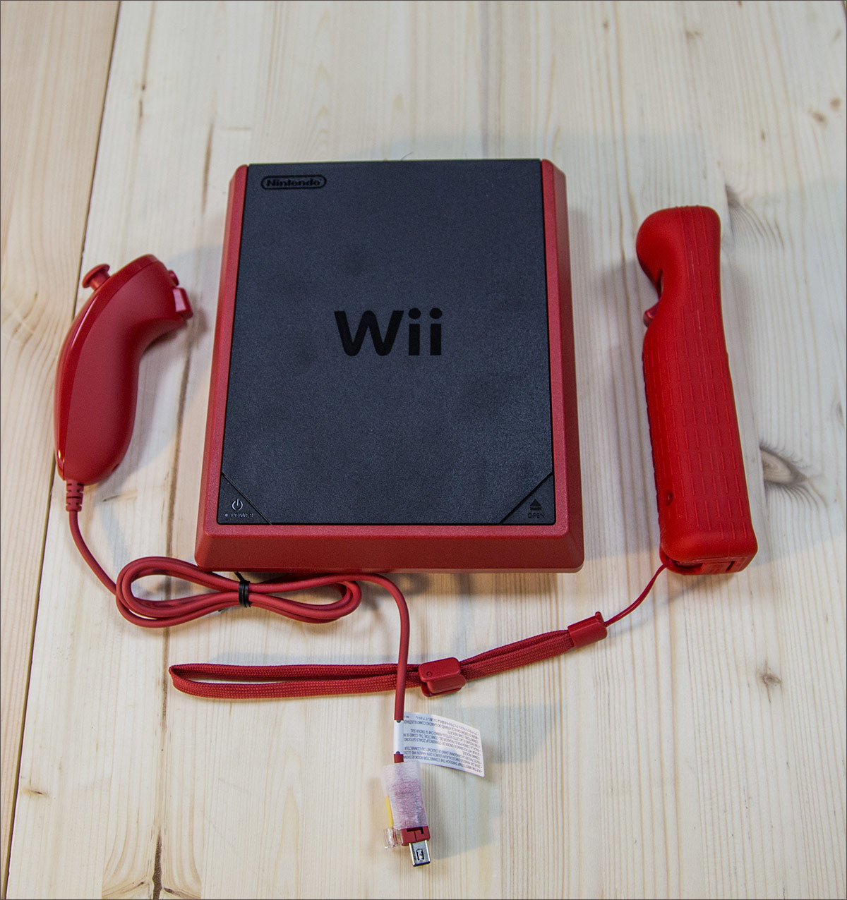 Nintendo Wii mini: графон не завезли. Зато завезли геймплей - 3