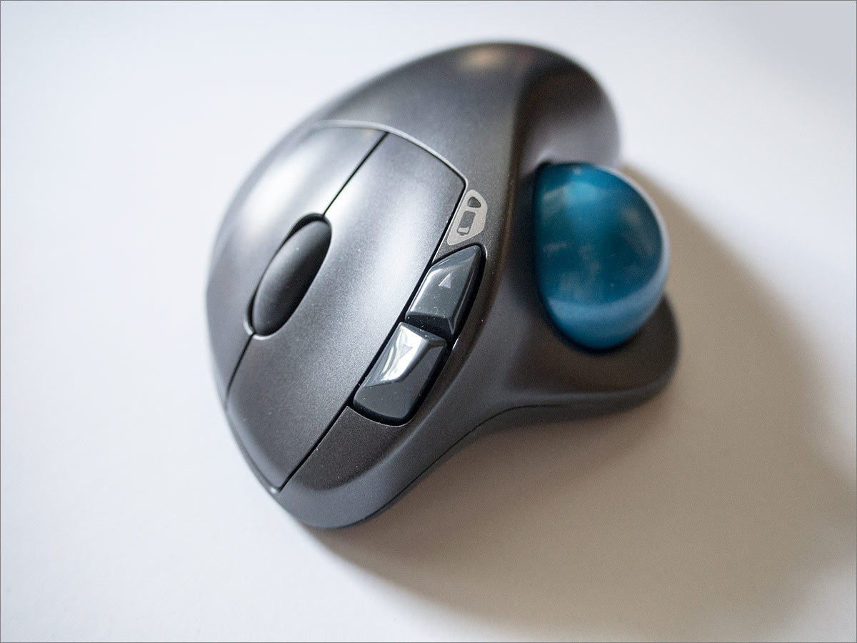 Мышь наоборот: Logitech M570 - 11