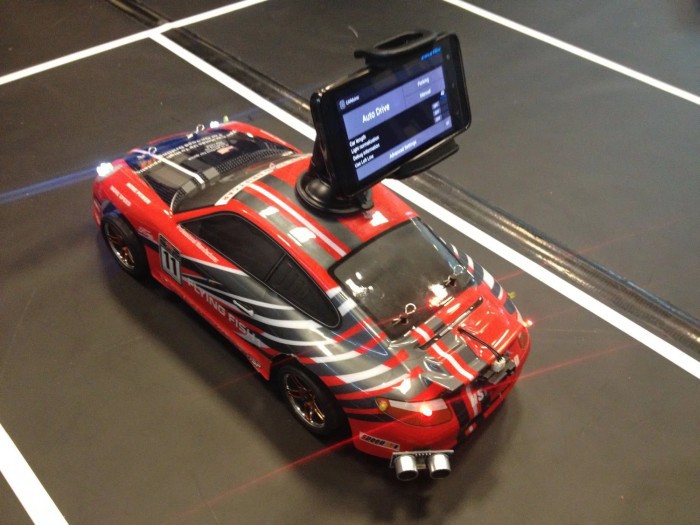 Студенты сделали самоуправляемый автомобиль на Arduino-Android - 4