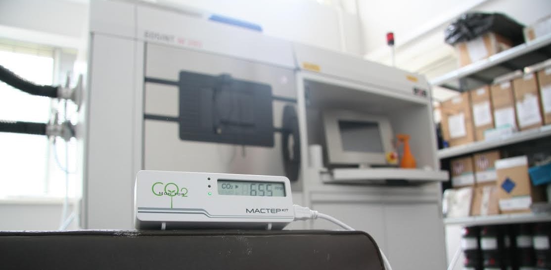 Тестирование СО2 детектора. Измерение когнитивной атмосферы в цеху 3d-принтеров, в космолагере, в коворкинге, в хакспейсе - 6