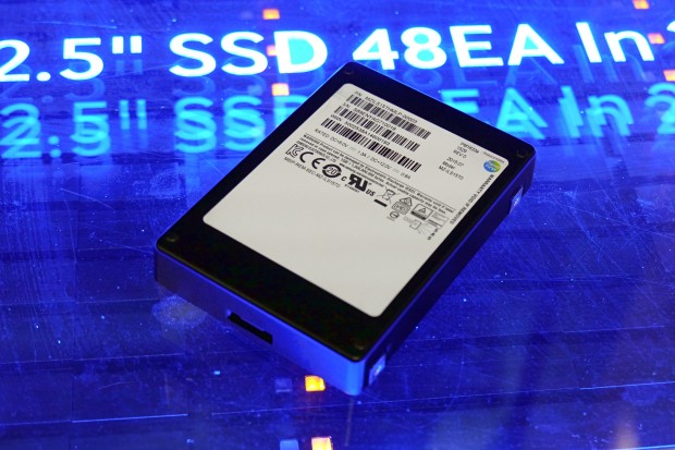 Ёмкость SSD Samsung PM1633a превышает 15 ТБ