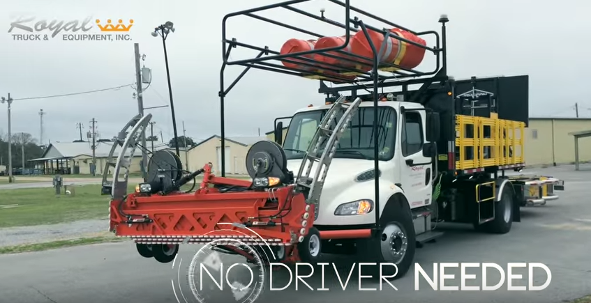 Беспилотные грузовики защитят дорожных рабочих на автомагистралях США - 1