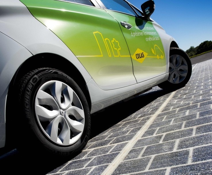 Французская компания собирается превратить автомобильные дороги в солнечные электростанции - 1