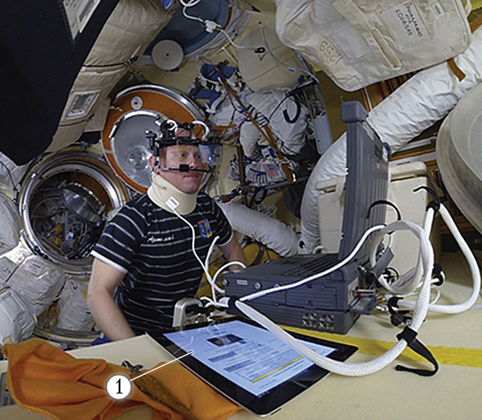 РКК «Энергия» адаптирует планшеты для работы в открытом космосе - 1