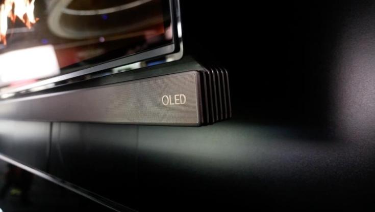 LG представила самые тонкие в мире телевизоры OLED