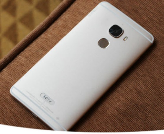 Смартфон LeTV Le Max Pro оценен примерно в $533