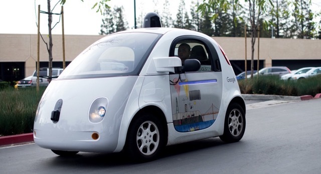 Google нанимает специалистов в проект беспилотного автомобиля - 1