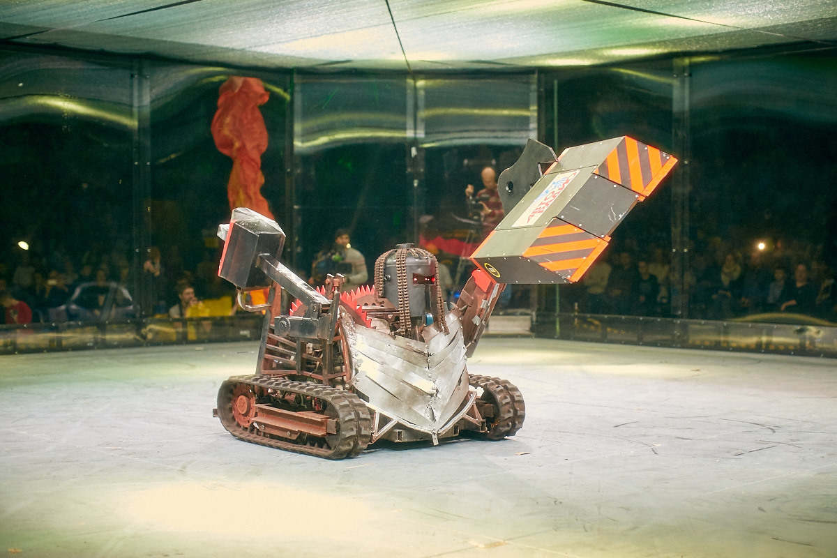 Фотоотчет с открытия боев роботов «Бронебот-2016» - 1