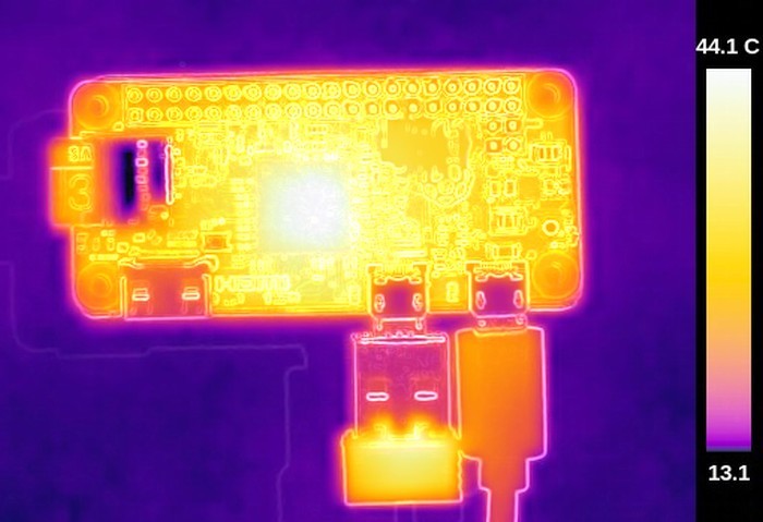 Термосъёмка Raspberry Pi 3 показала температуру 101ºC - 3