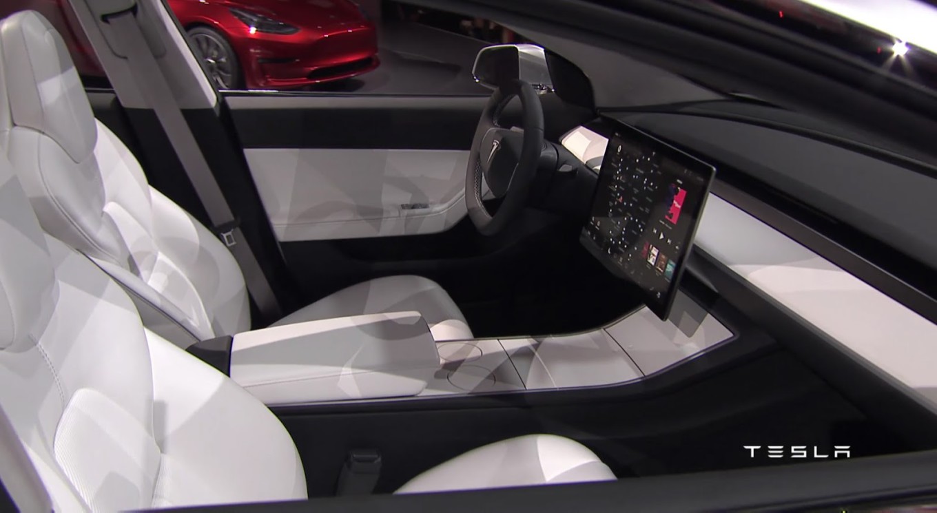 Tesla Model 3 официально представлена. Илон Маск говорит о 115 тысячах предзаказов - 5