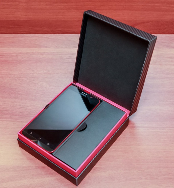 Обзор смартфона ASUS ZenFone 2 Deluxe Special Edition - 9