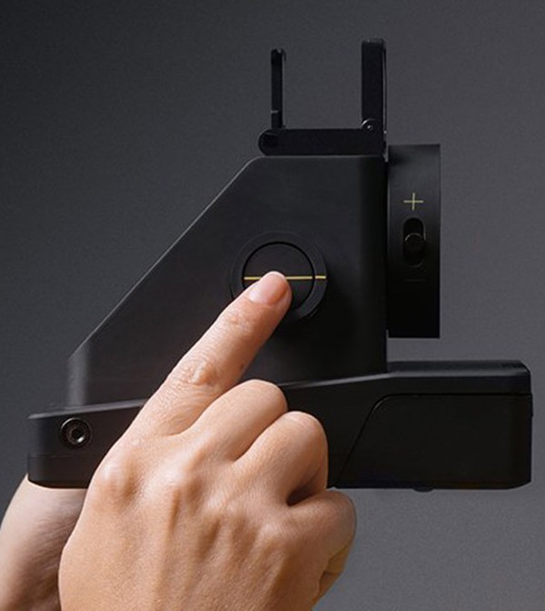Новая камера Impossible Project I-1 работает с оригинальными кассетами Polaroid 600