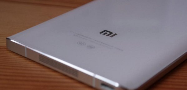 Самый большой смартфон Xiaomi получил название Xiaomi Max