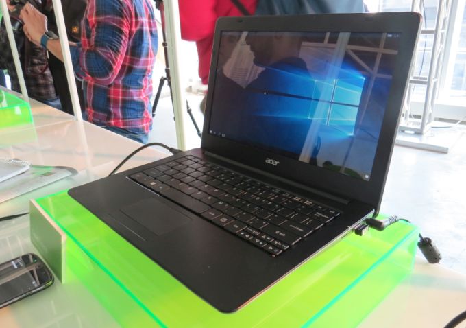 Док-стация Acer Liquid Extend и смартфон Liquid Jade Primo могут заменить ноутбук