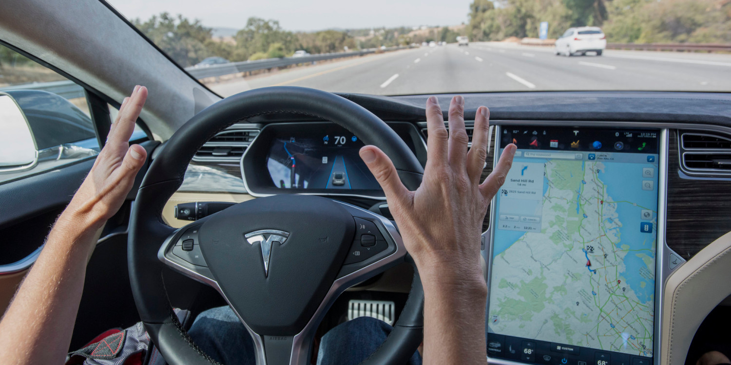 Автопилот Tesla на 50% уменьшает вероятность ДТП - 1