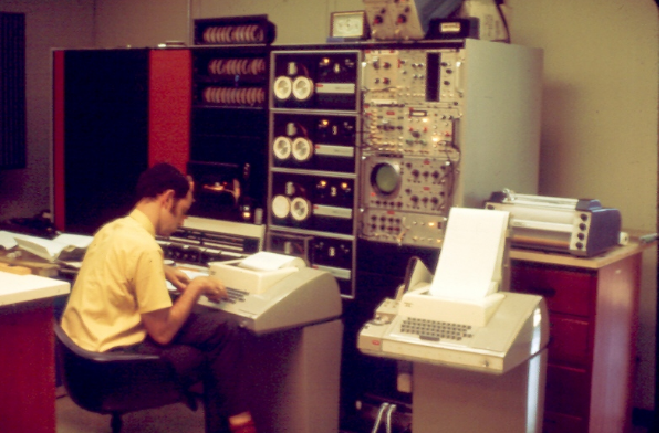 Мини-компьютеры компании DEC — семейство PDP - 17