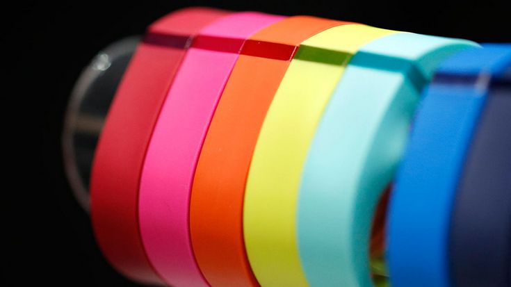 Суд постановил, что Fitbit не нарушала патентов Jawbone