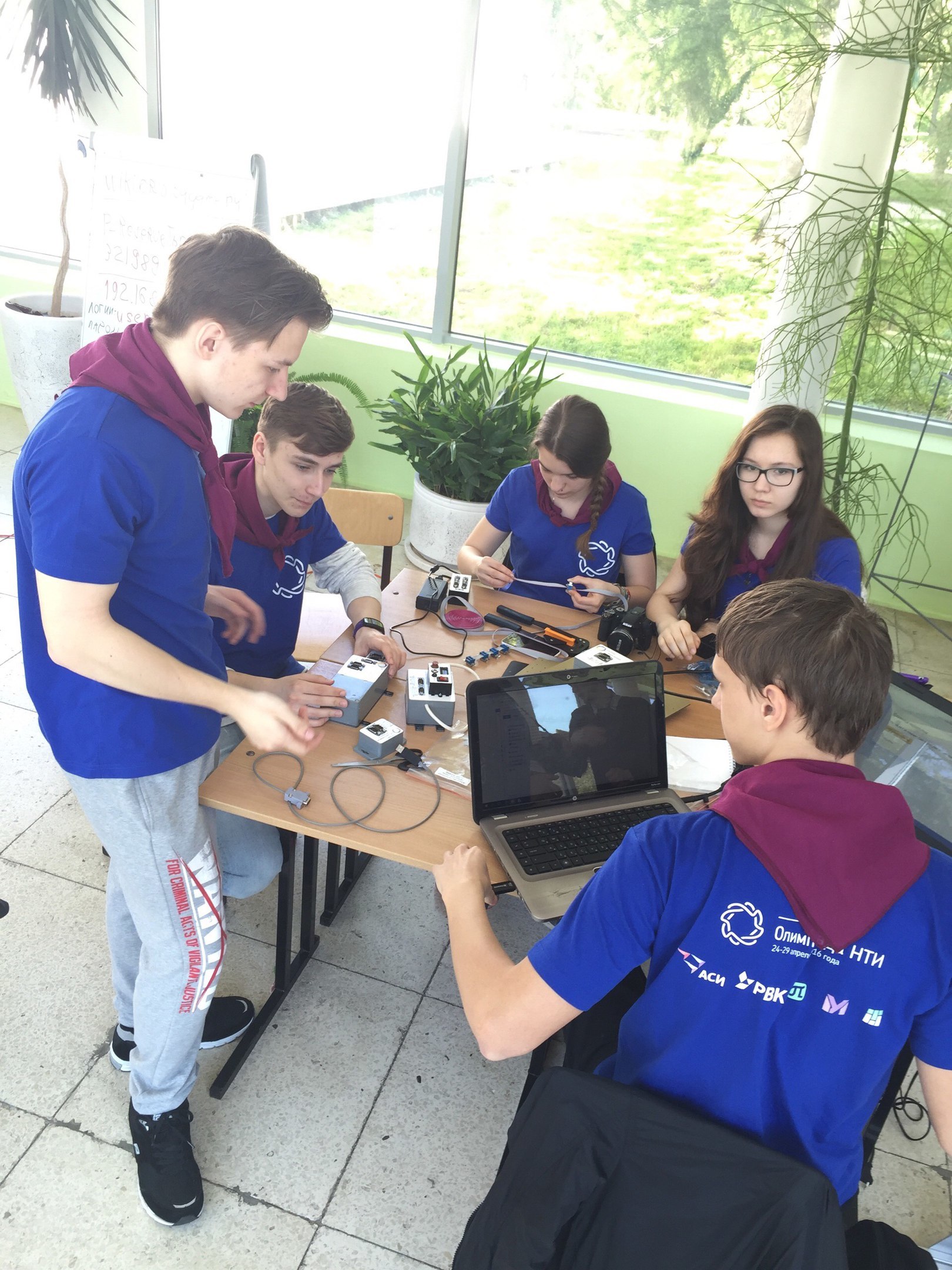 Я у мамы инженер: финал олимпиады НТИ - 2 Я у мамы инженер: финал олимпиады НТИ - 2