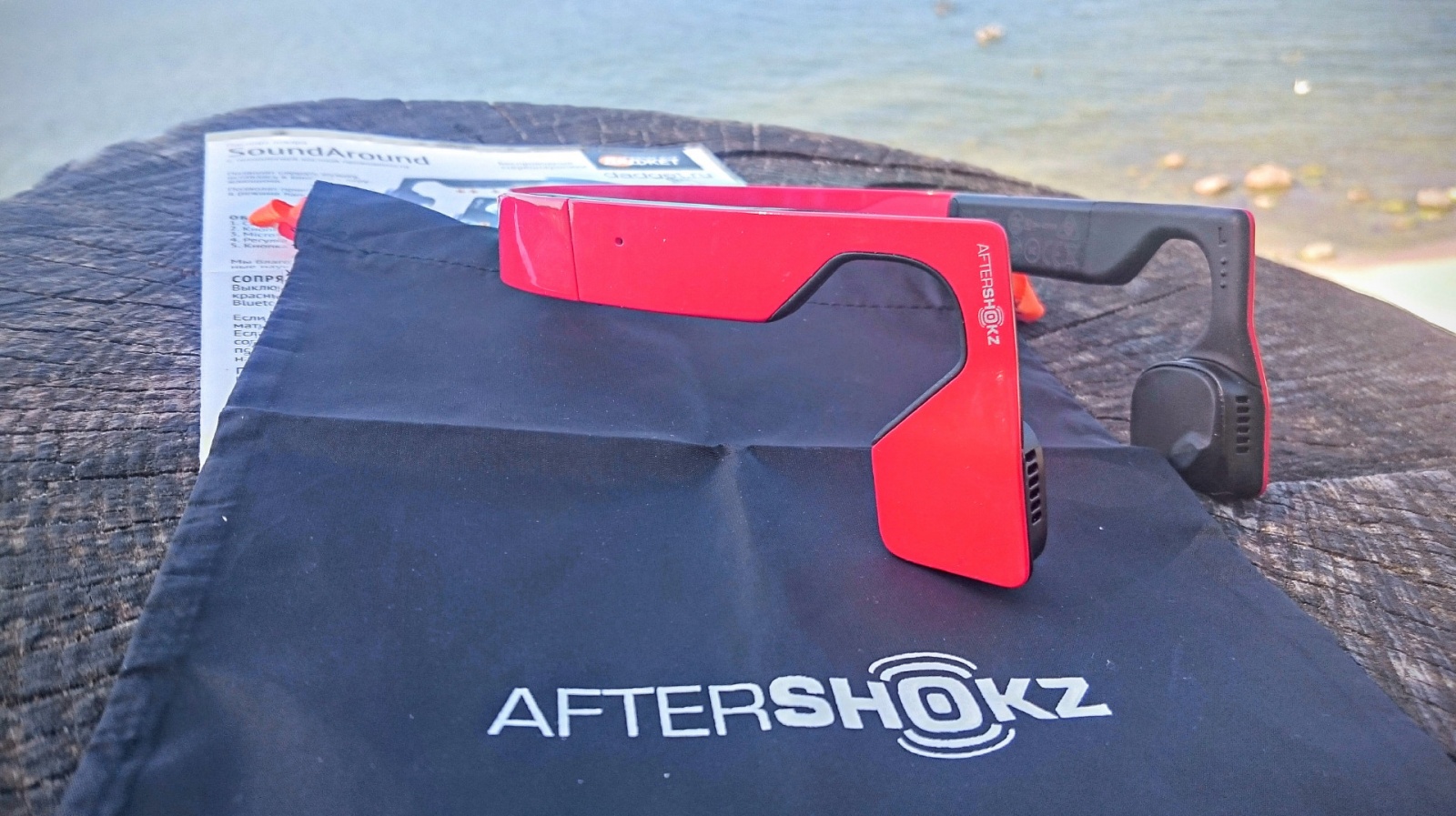 Внешний вид Aftershokz bluez 2