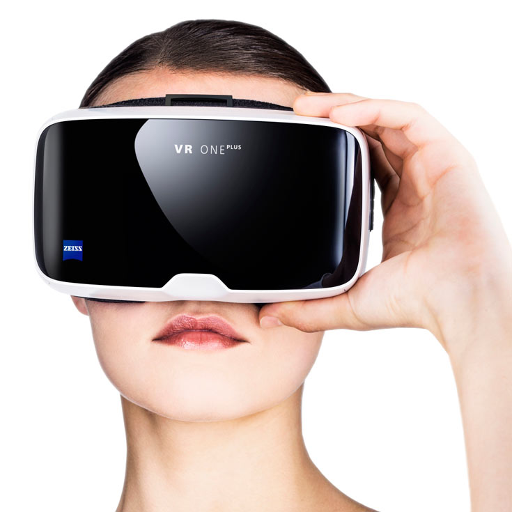 Продажи VR One Plus стартуют в августе