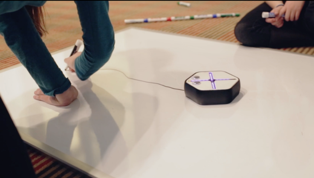 Root — робот который помогает детям учить программирование - 6