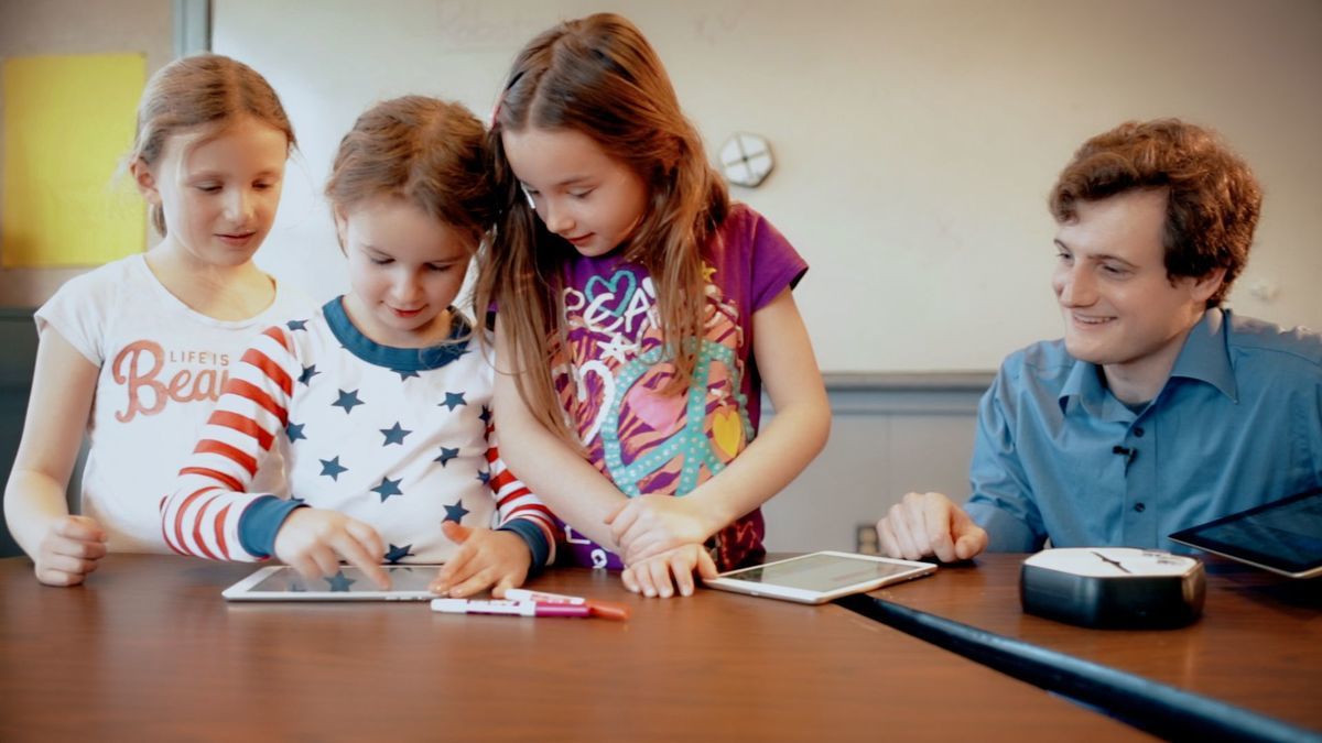 Root — робот который помогает детям учить программирование - 7 Root — робот который помогает детям учить программирование - 7