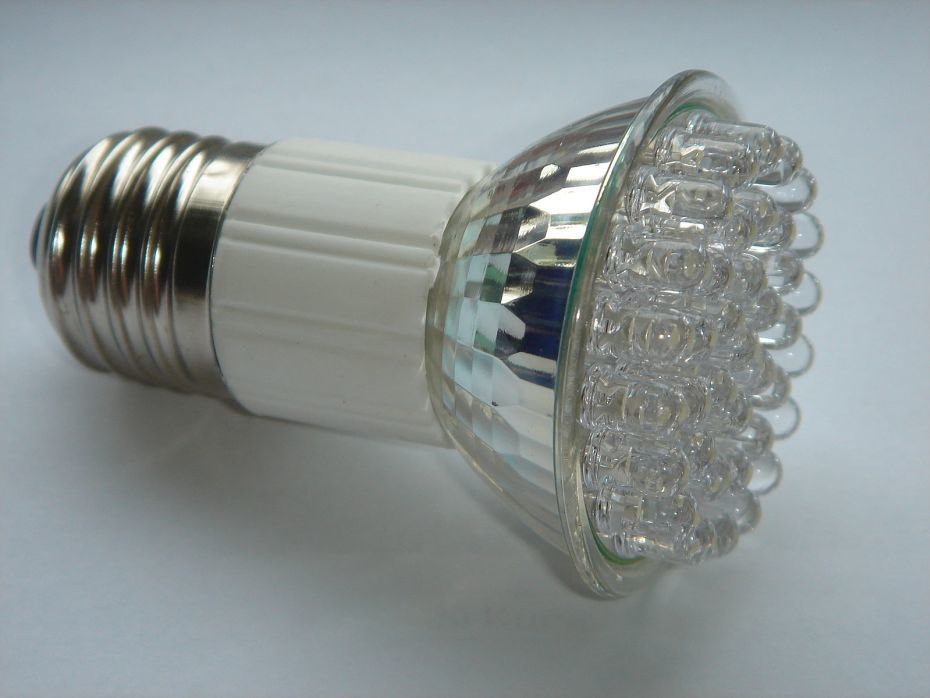 Производители лампочек LED решают проблему слишком долгого срока службы - 5
