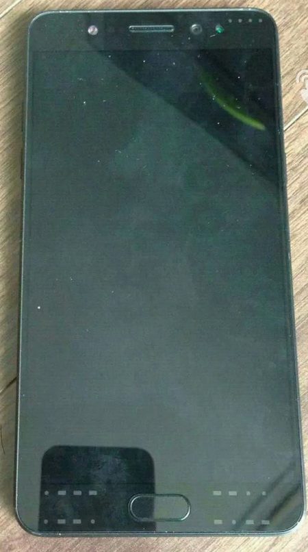 Опубликована фотография прототипа смартфона Samsung Galaxy Note7 с плоским экраном