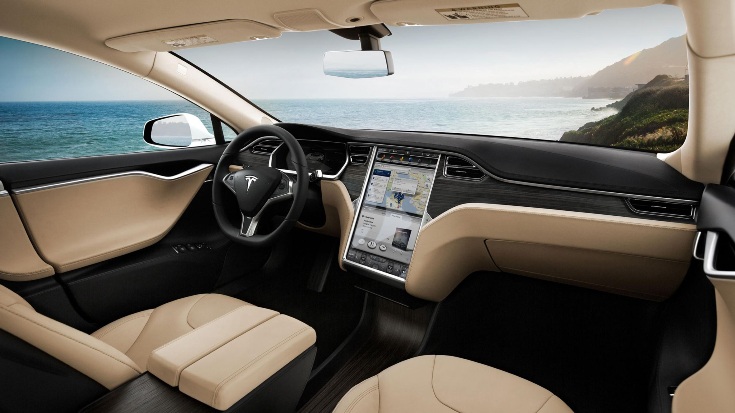 Tesla поправила термин о вождении на китайском сайте