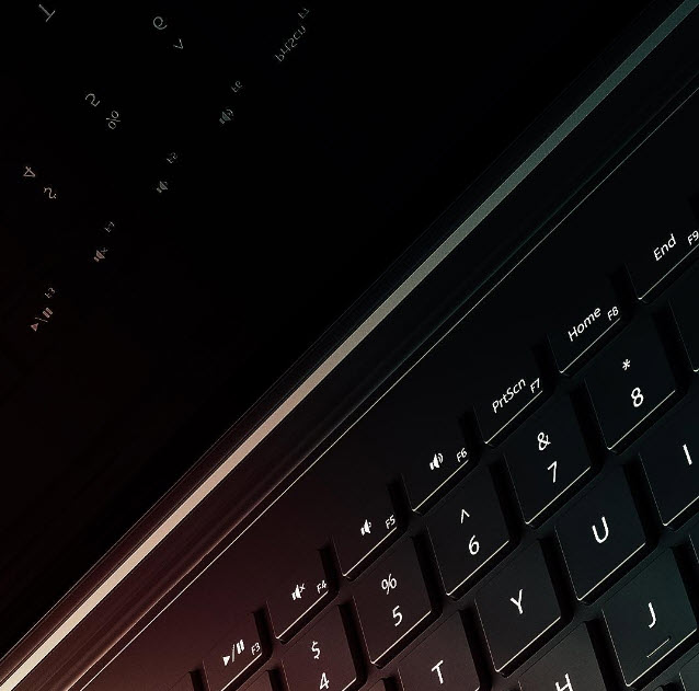 Microsoft дразнит общественность изображением Surface Book 2 